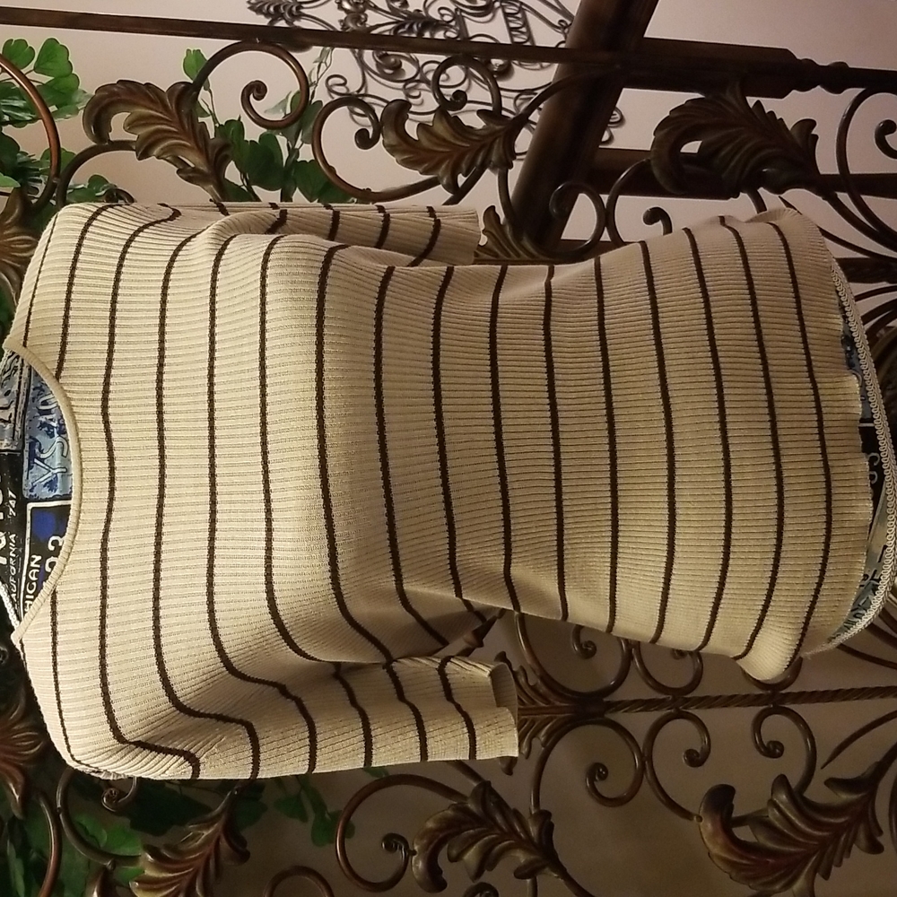 Travis Ayers 100% silk sweater